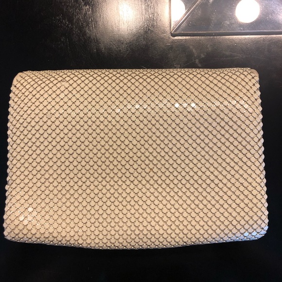 Mesh Purse - Picture 4 of 8